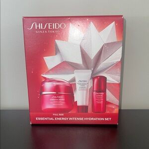 ❤️NEW!!!❤️ Shiseido Essential Energy Intense Hydration Set